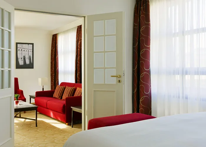 Marriott Hotel 5*