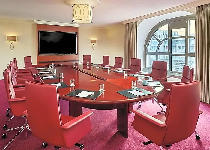 Marriott Hotel 5*