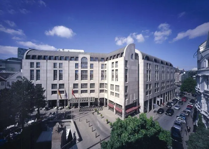 Hotel Marriott 5*